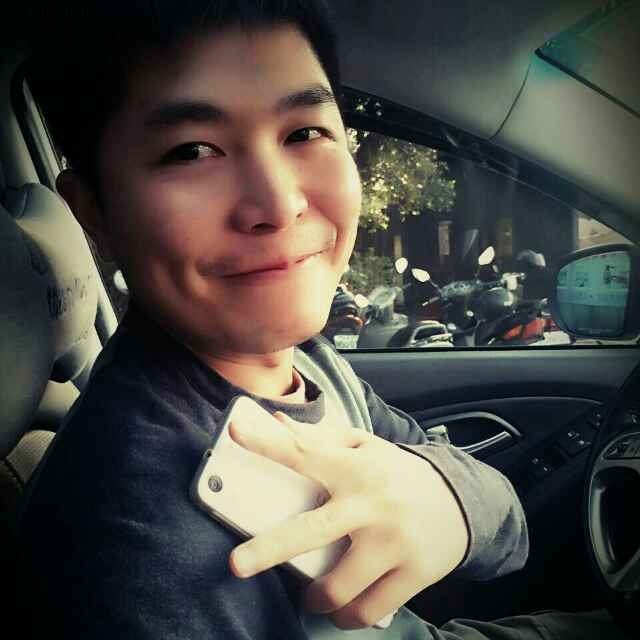 嚴小旋的第一张照片--高雄残疾人相亲网