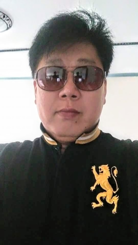 含笑半步癲的第一张照片--高雄残疾人相亲网