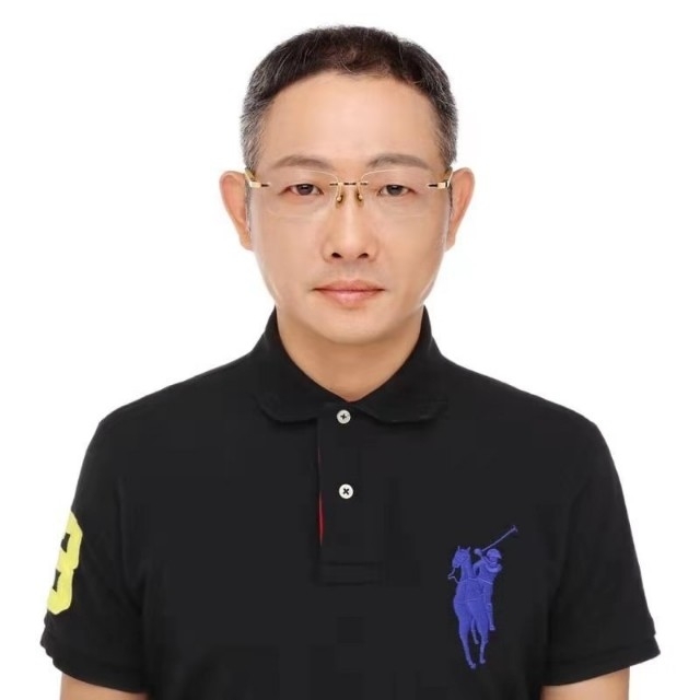 邱先森的第一张照片--高雄残疾人相亲网