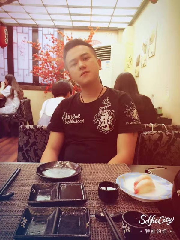 夏天的第四张照片--高雄残疾人相亲网